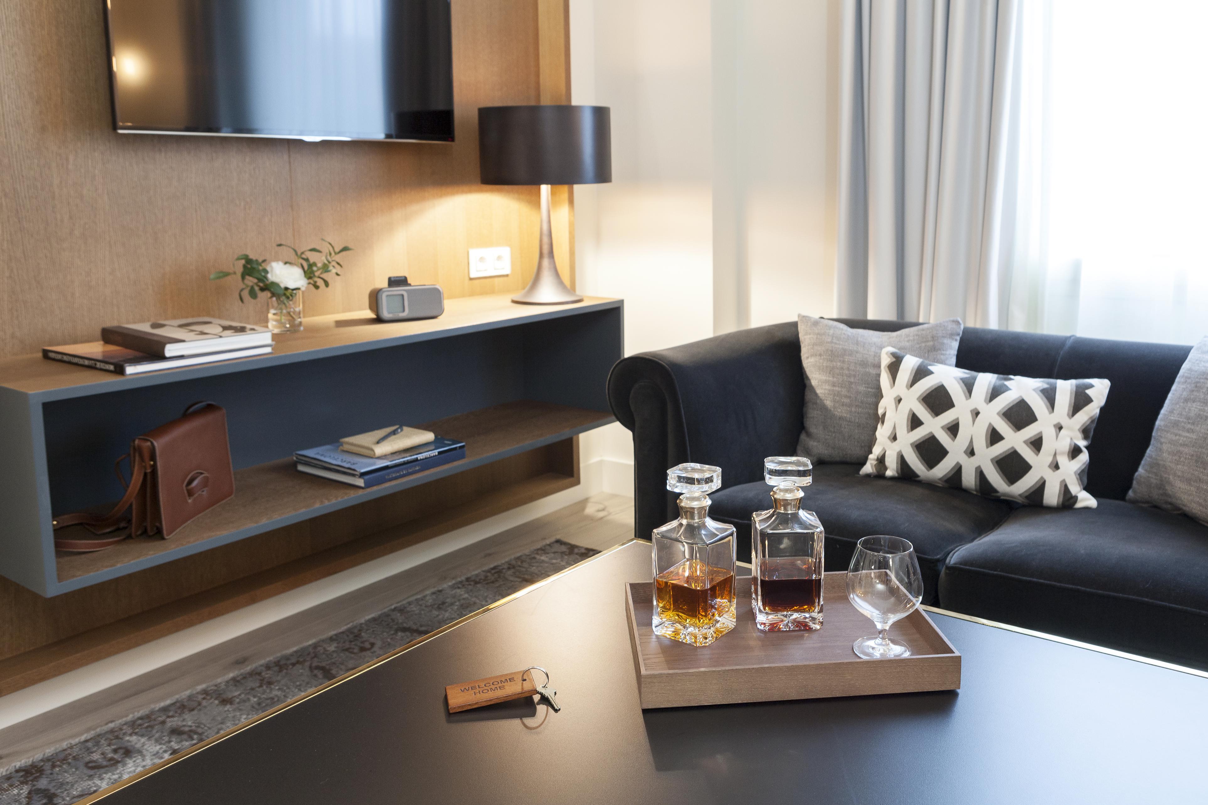 Gallery Hotel 4 Sup Барселона Екстериор снимка