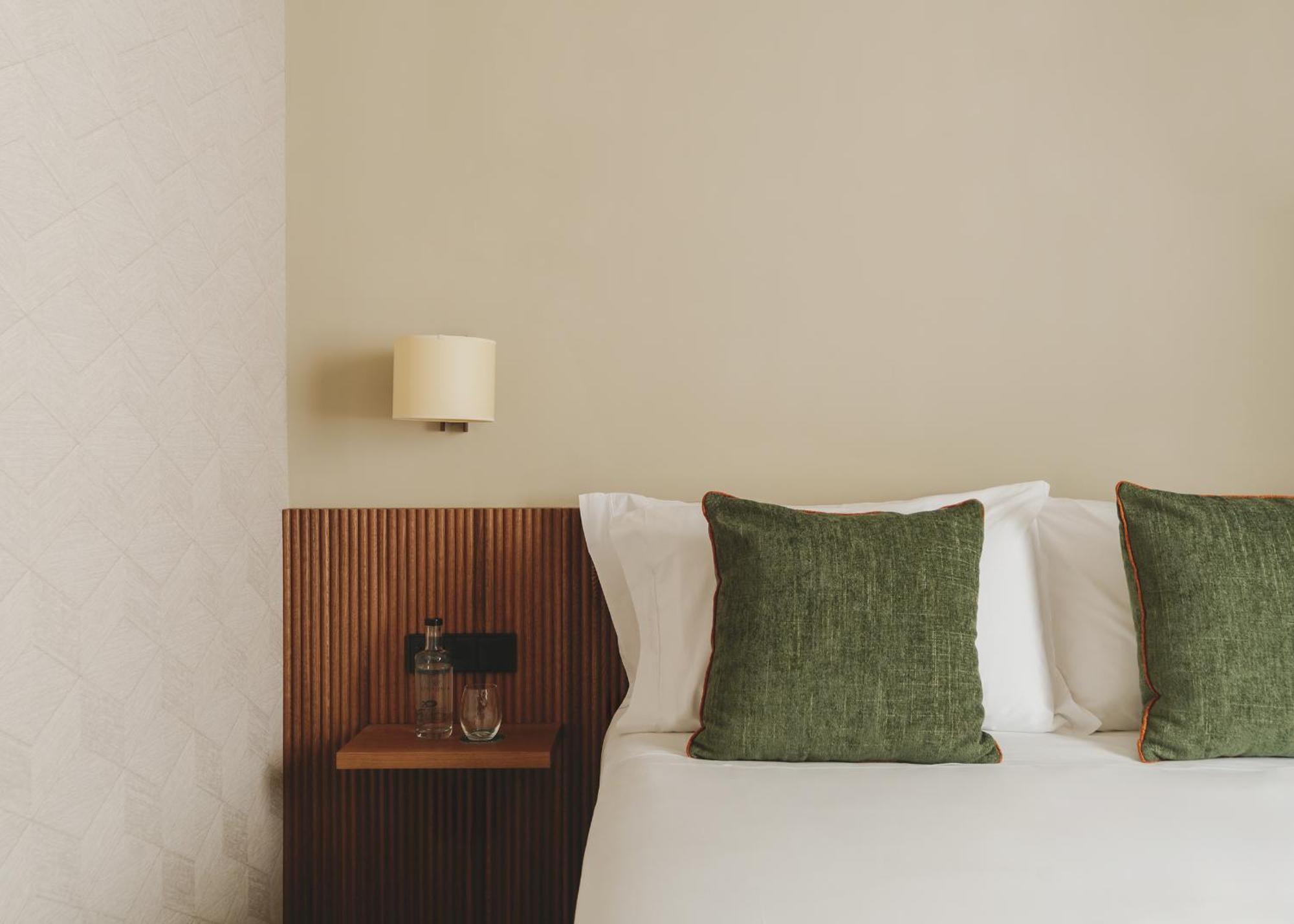Gallery Hotel 4 Sup Барселона Екстериор снимка